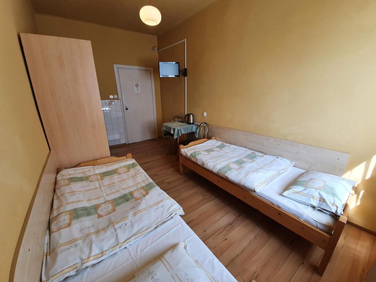 Dom Turysty Pttk W Bielsku - Bialej Hotel Bielsko-Biala Bagian luar foto