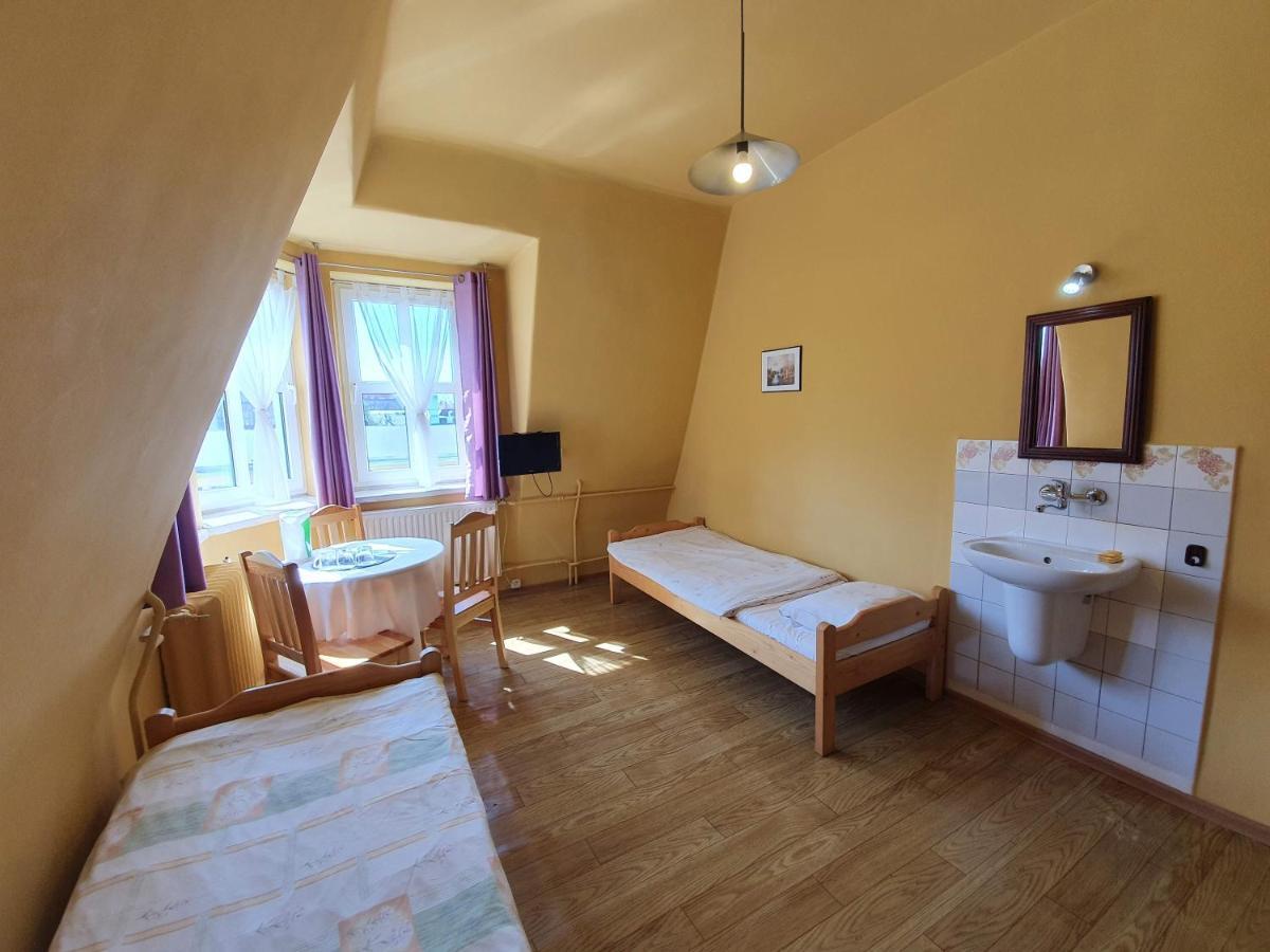 Dom Turysty Pttk W Bielsku - Bialej Hotel Bielsko-Biala Bagian luar foto